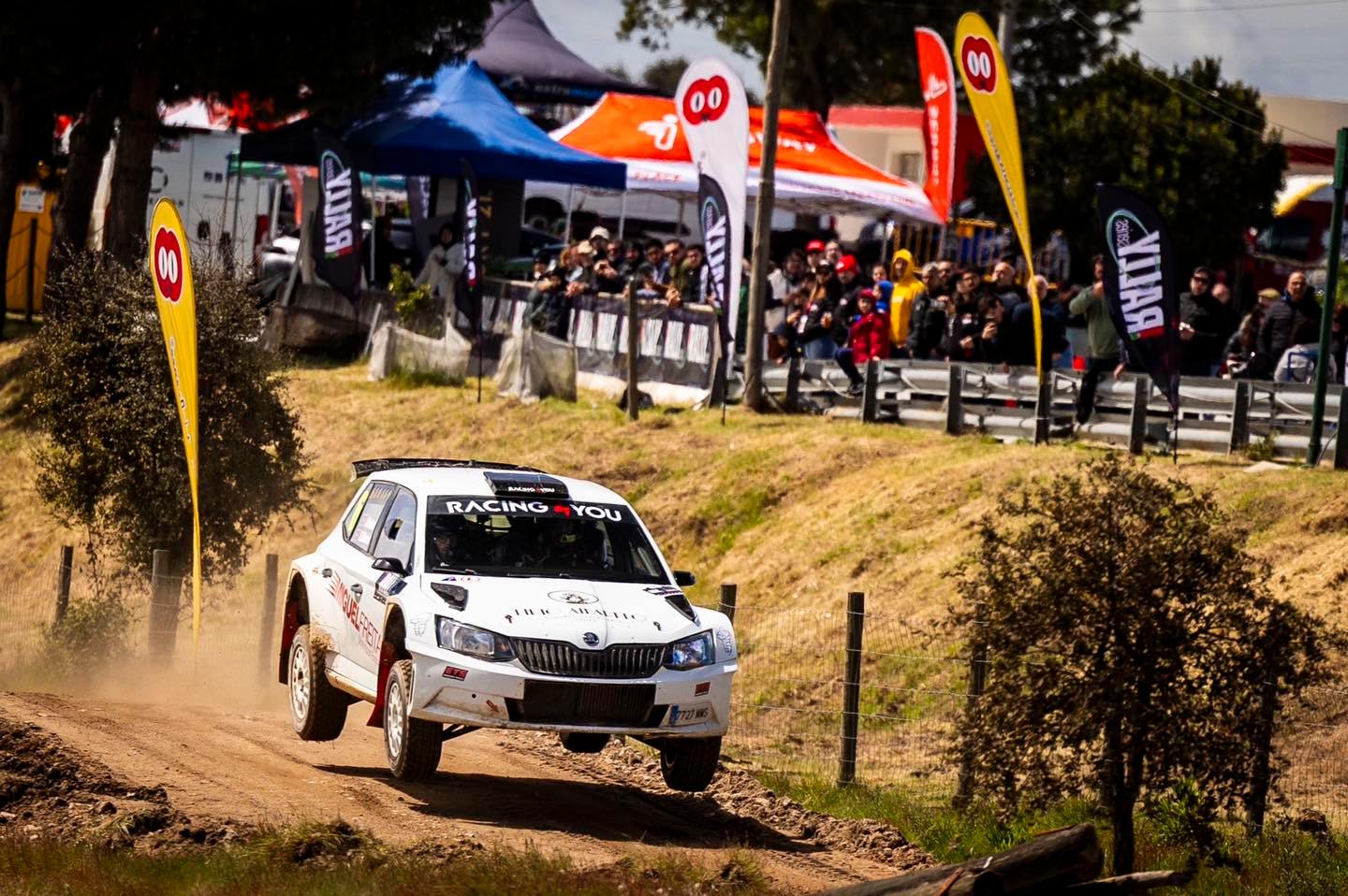 Miguel Freitas/Ricardo Teixeira em Skoda Fabia R5